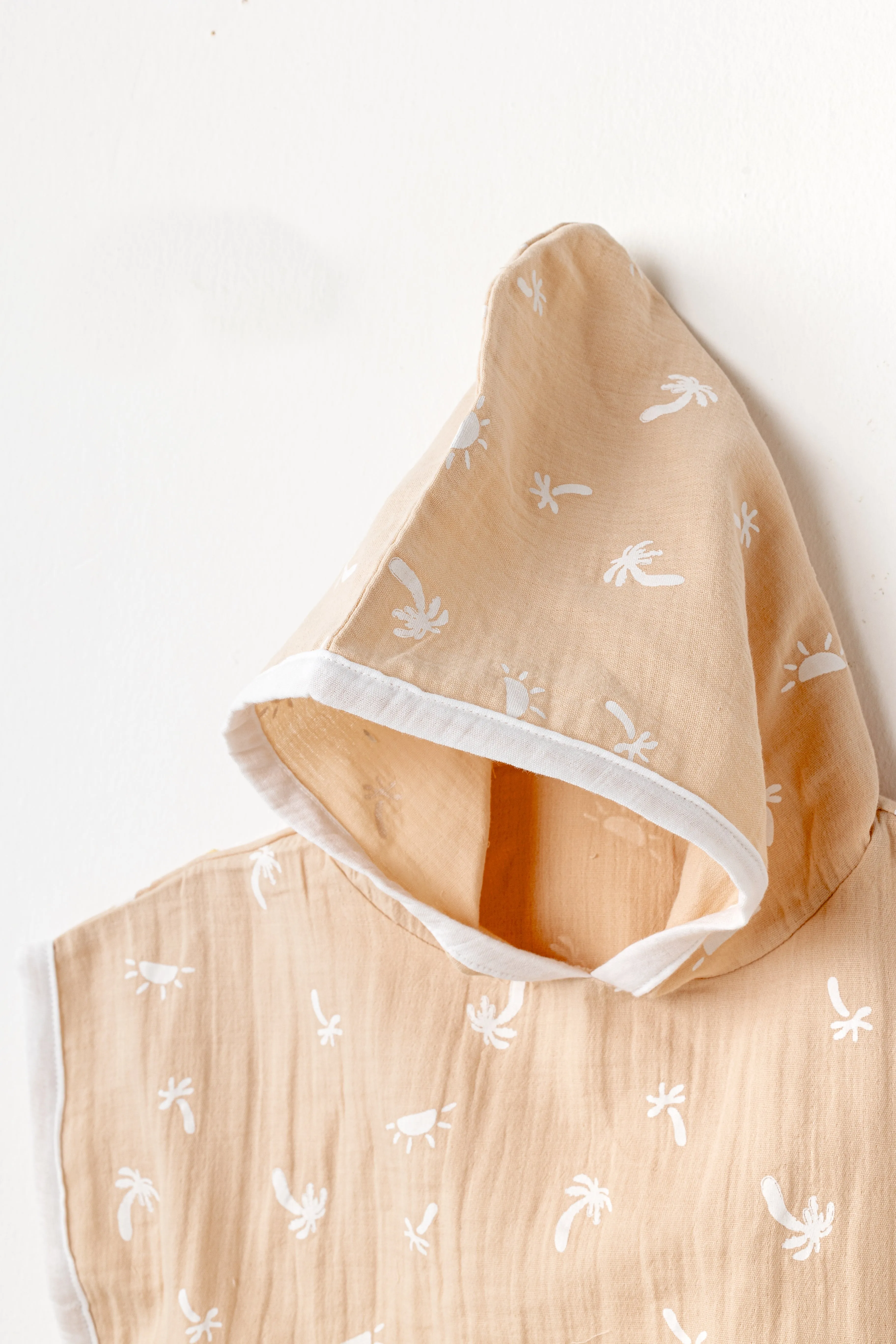 Beige Island Smile Bathrobe