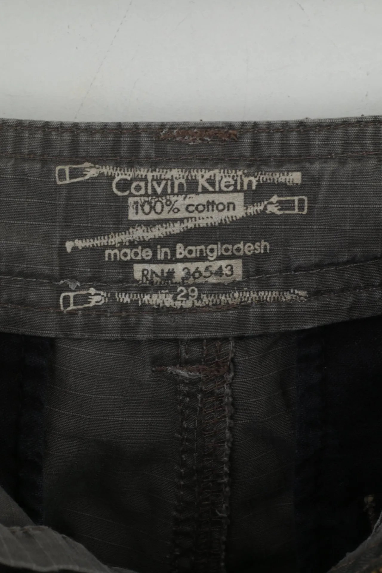 Calvin Klein Men 29 Shorts Grey Combat Capri Cotton Classic Bermuda
