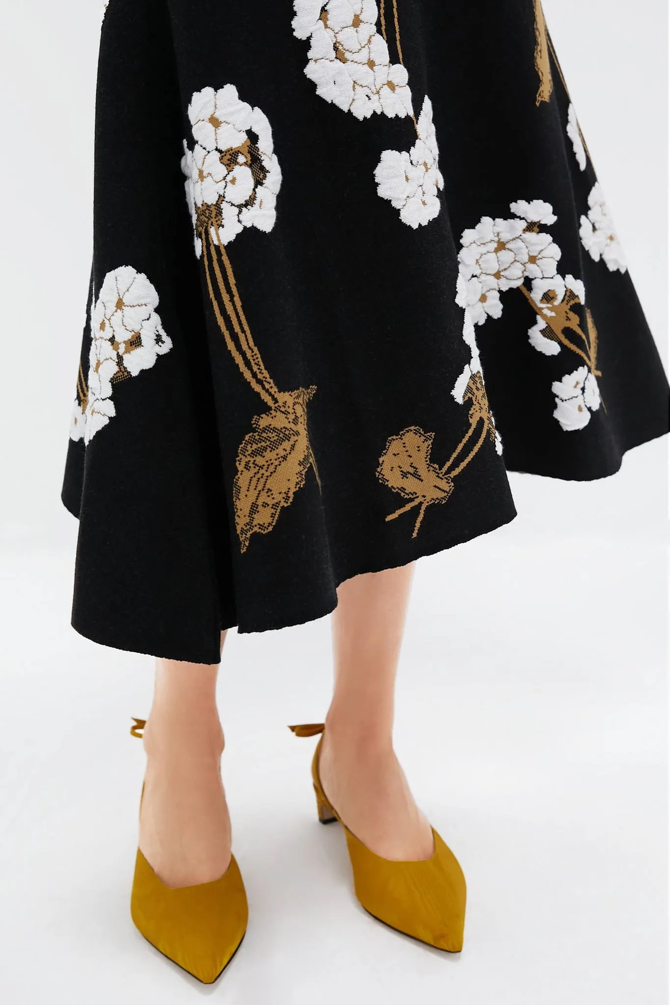Elena Garden Black A-line Midi Knit Skirt