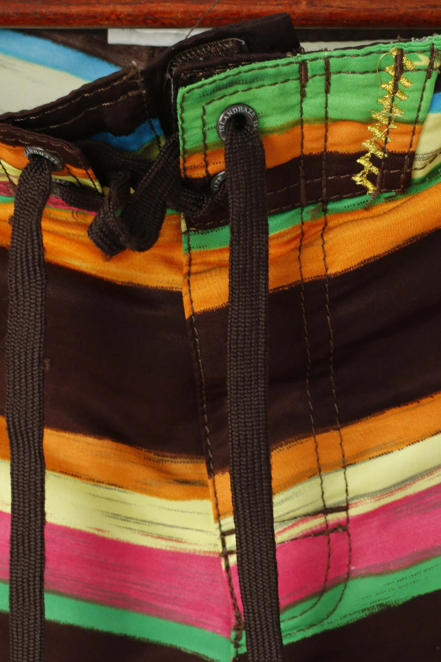 Islandhaze Men 32 M Shorts Multicolor Striped Summer Beach Bermuda