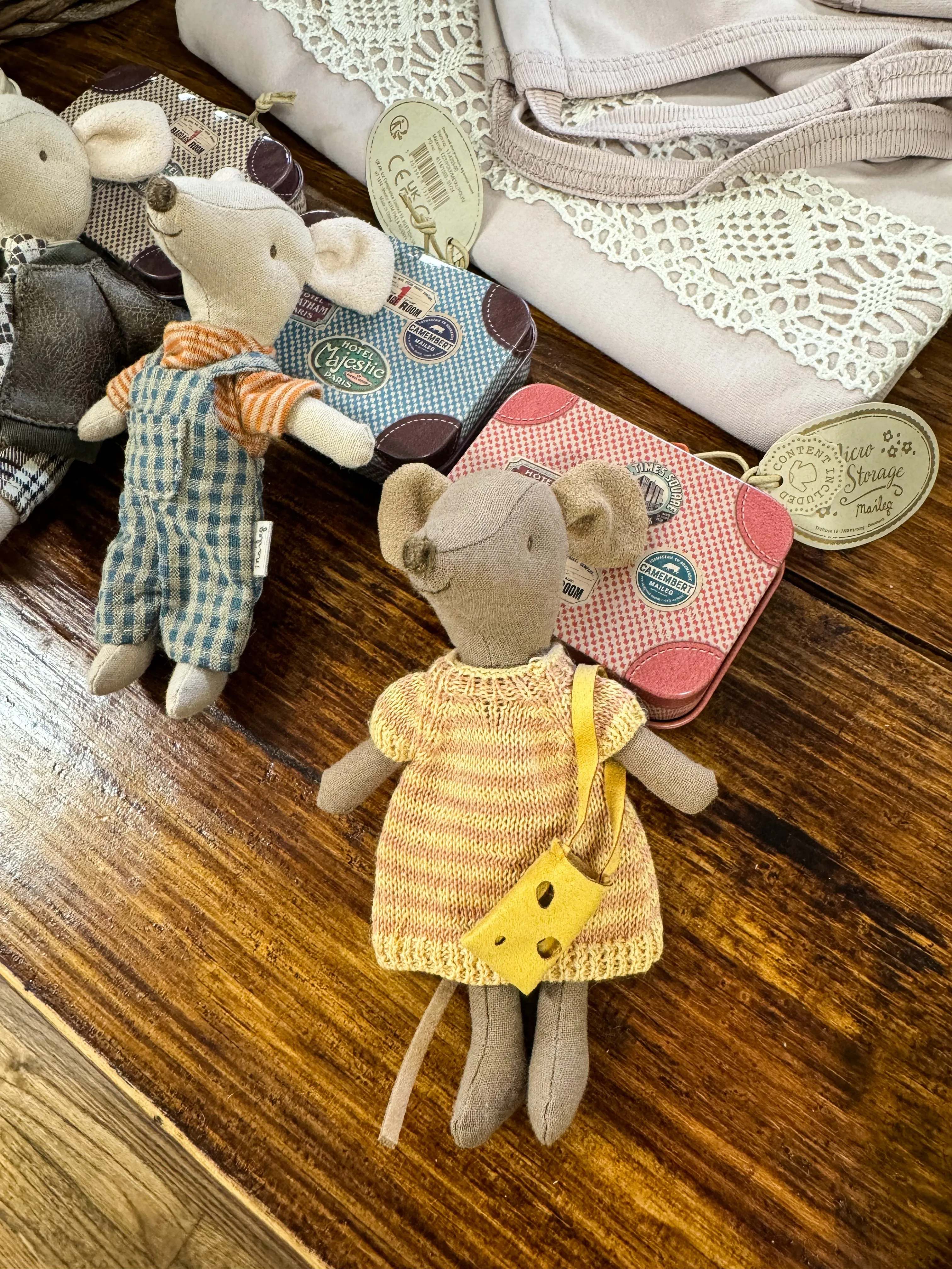 Knitted Dress & Bag in Suitcase, Mouse - Big Sister