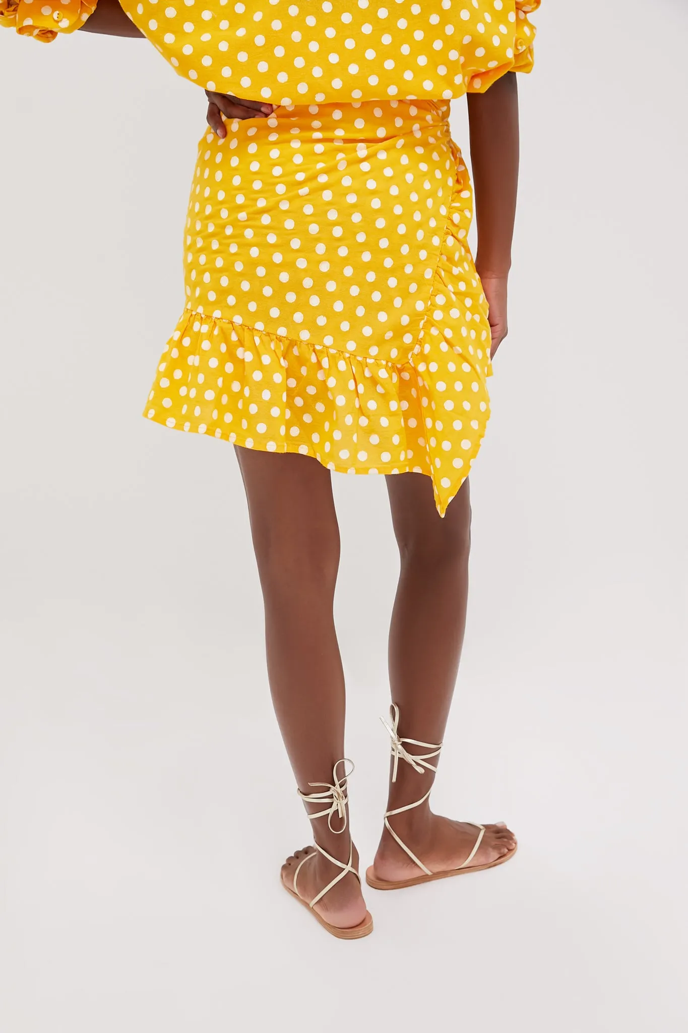 Lemonade Short Ruffle Power Pareo