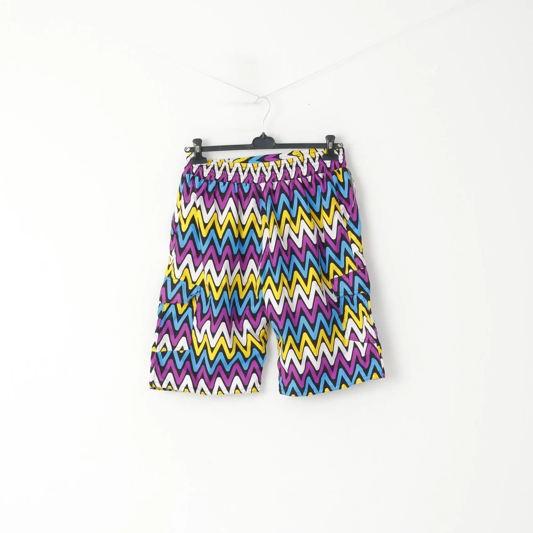 Retro Men L Shorts Multicoloured Zigzag Bermuda Mesh Lined Summer