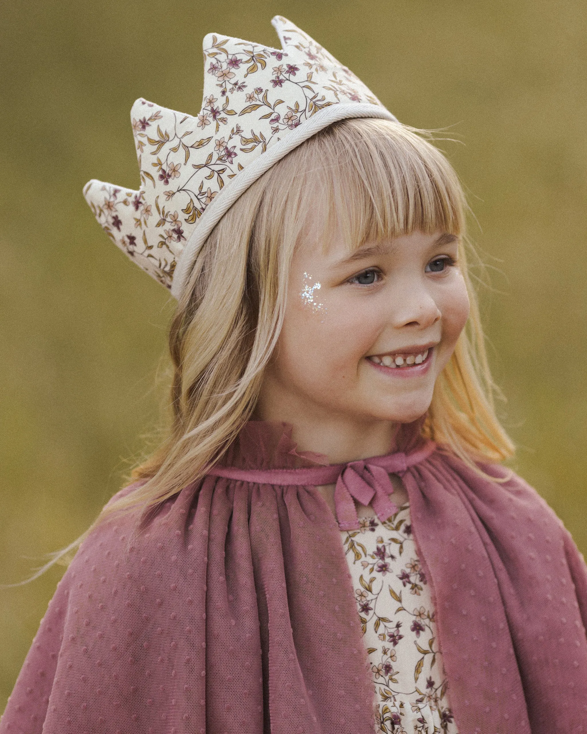 Tulle Cape || Poppy