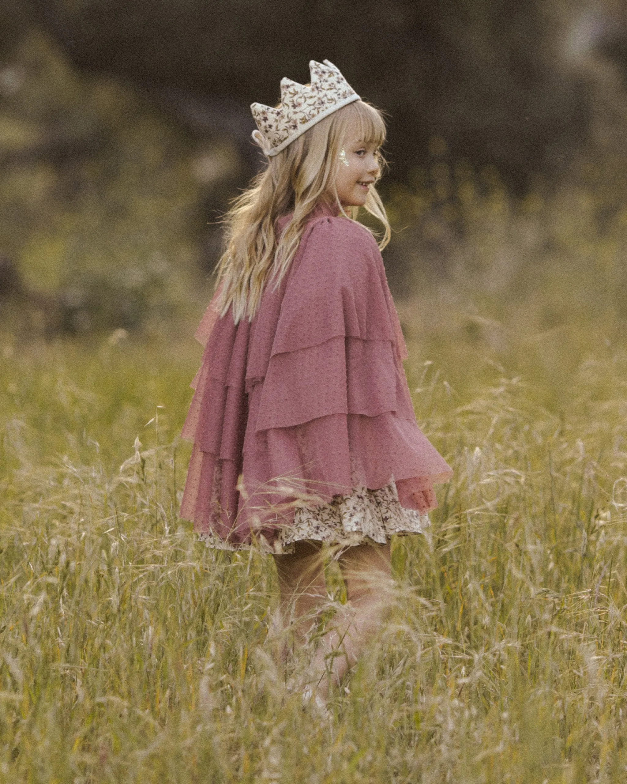Tulle Cape || Poppy